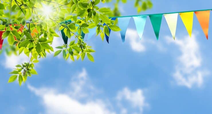 summer bunting