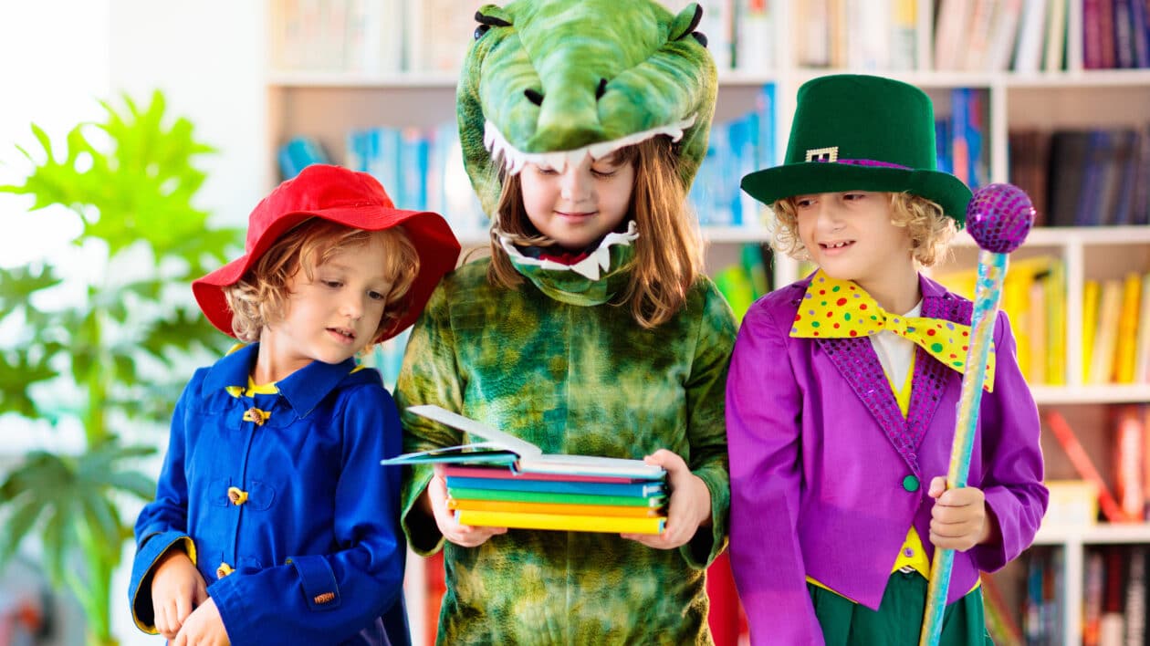 Children in Roald Dahl fancy dress