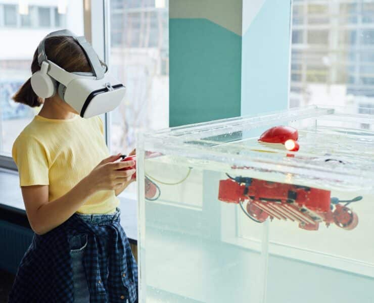 Kid wearing VR in science museum