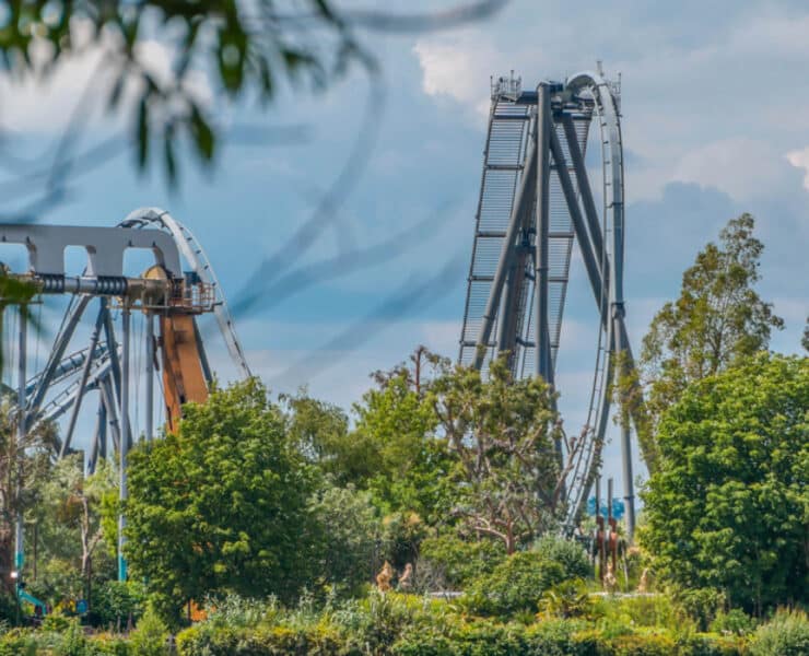 zoomed out shot of Rush at thorpe park