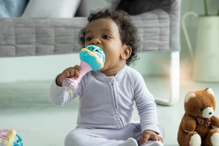 teething baby