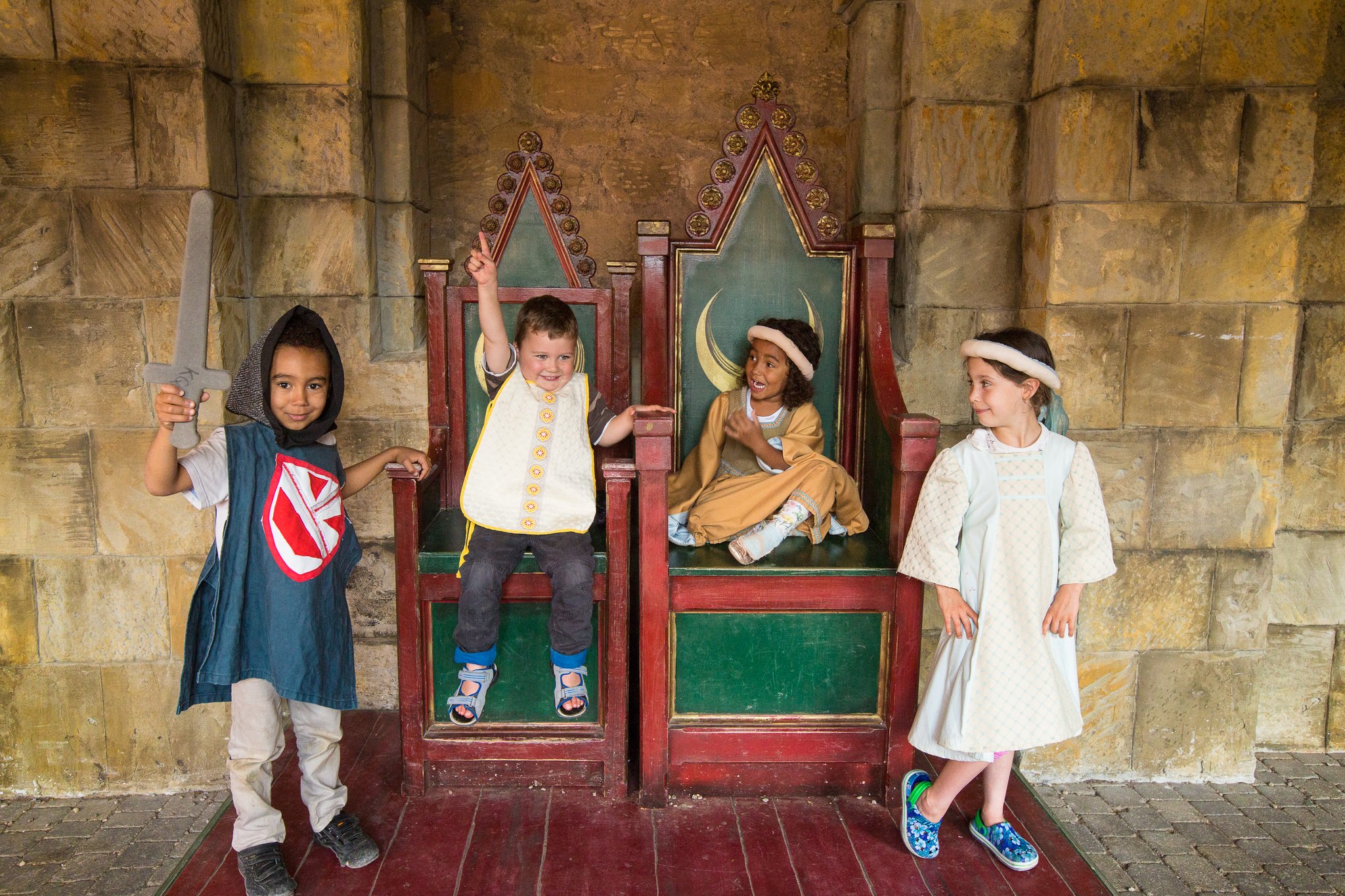 kids dressed in medieval clothes