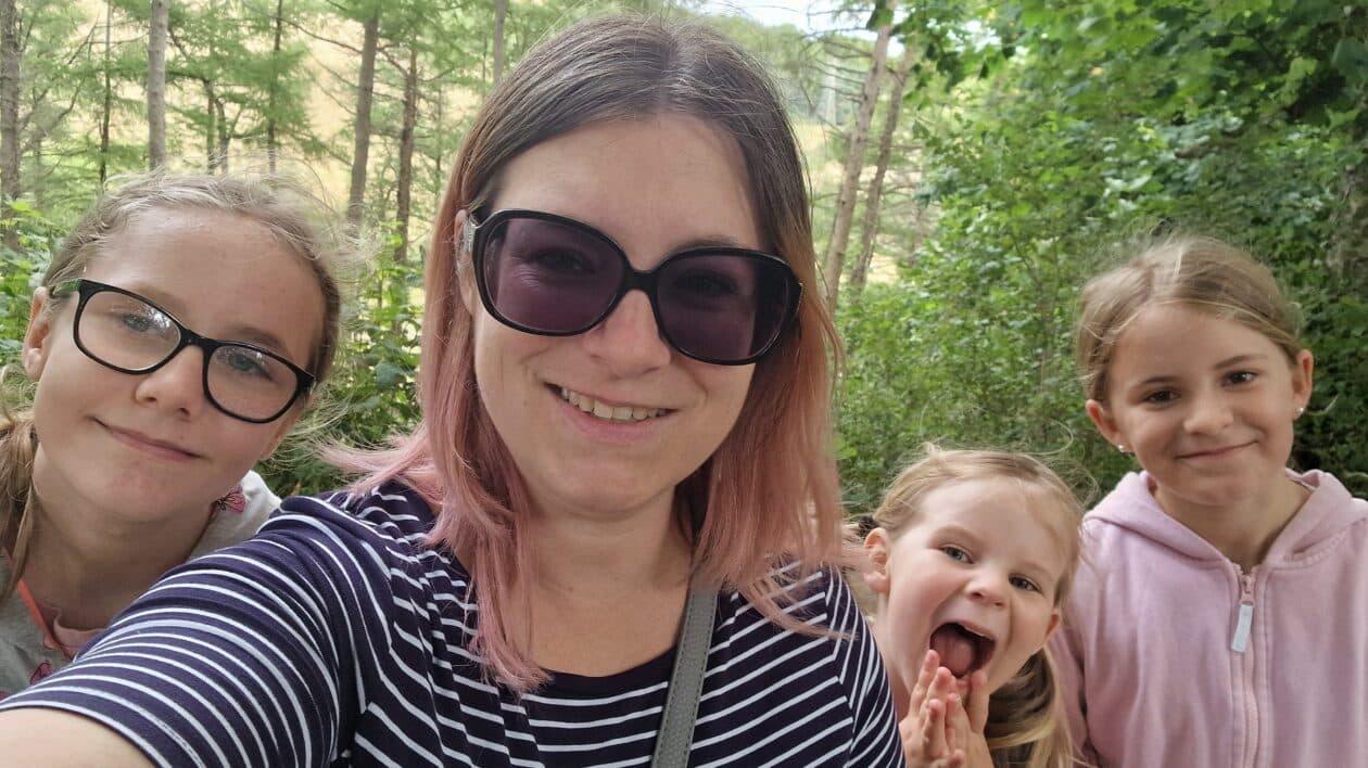 chrissy j and her children