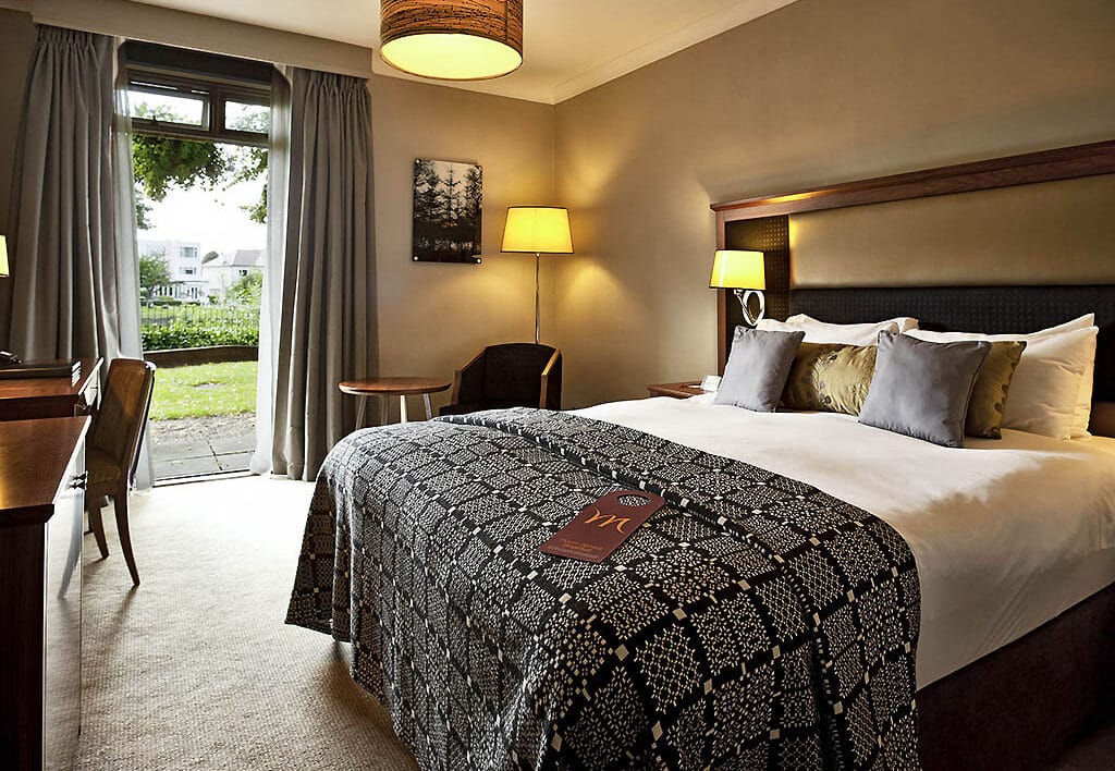 hotel room in mecure