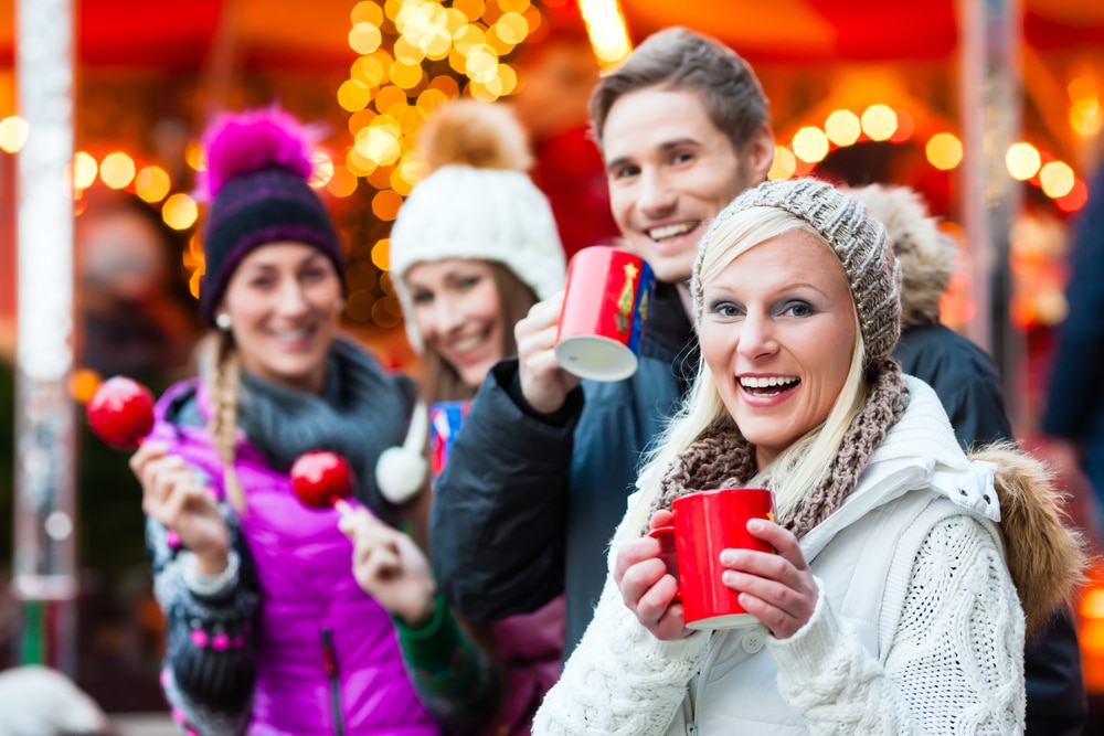 picture of family at christmas market