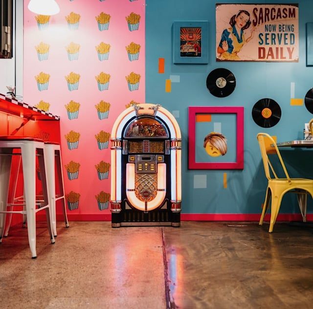 Dukebox in Karen's Diner