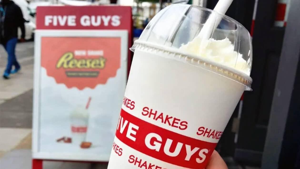 a reeses peanut milkshake at five guys
