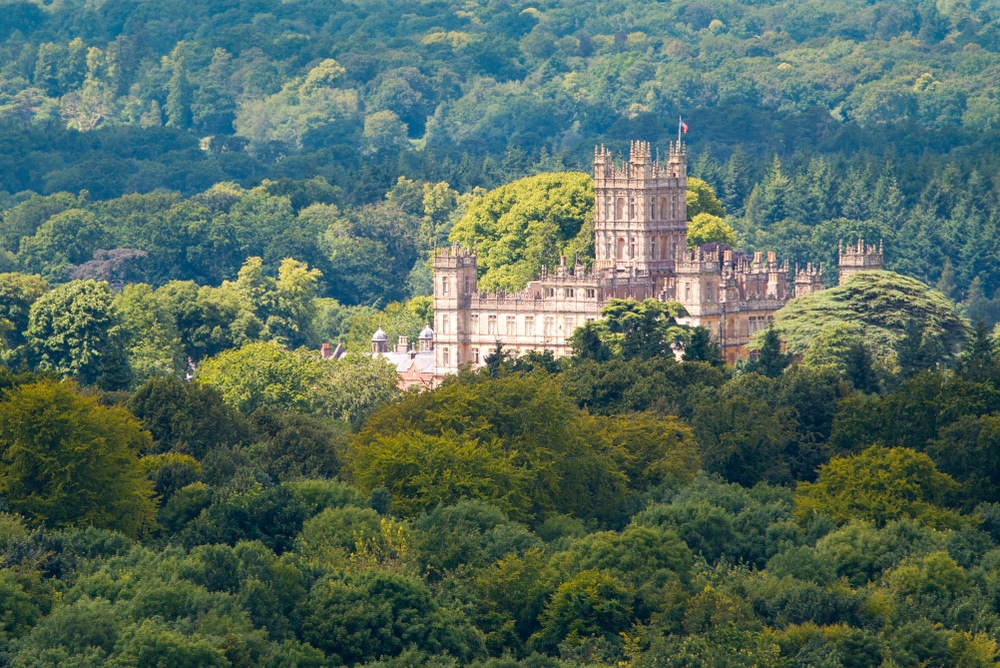 downton abbey castle
