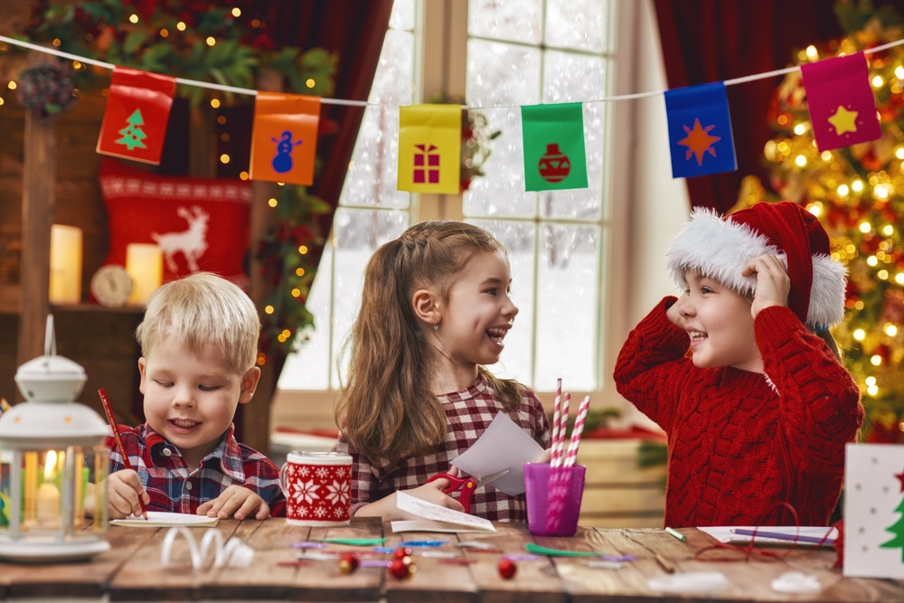 kids getting creative with Christmas drawings