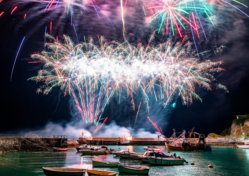 mevagissey harbour fireworks display