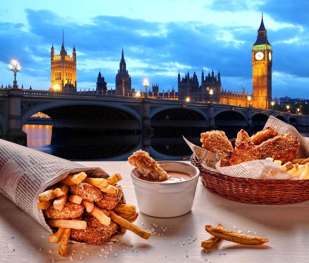 eating with big ben in the background