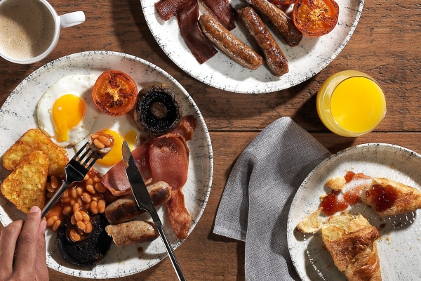 beefeater breakfast with a full english