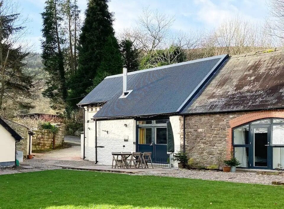 Our Top 10 Unique Airbnbs in Wales | Day Out With The Kids