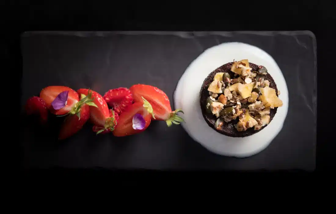 a food dish at dans le noir