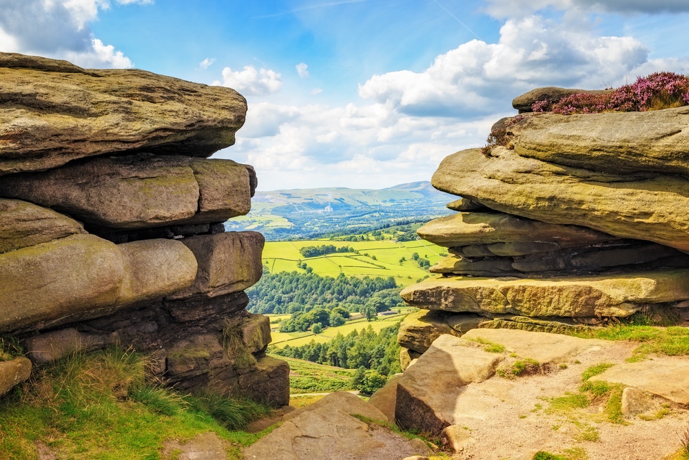 peak district rock formation