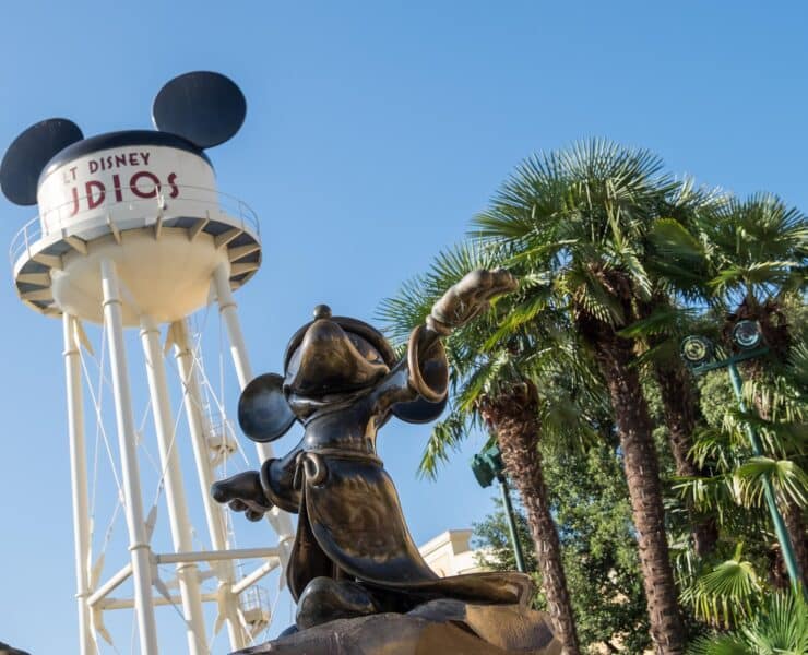 disneyland water tank