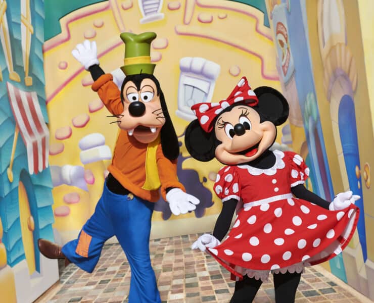 minnie and goofy