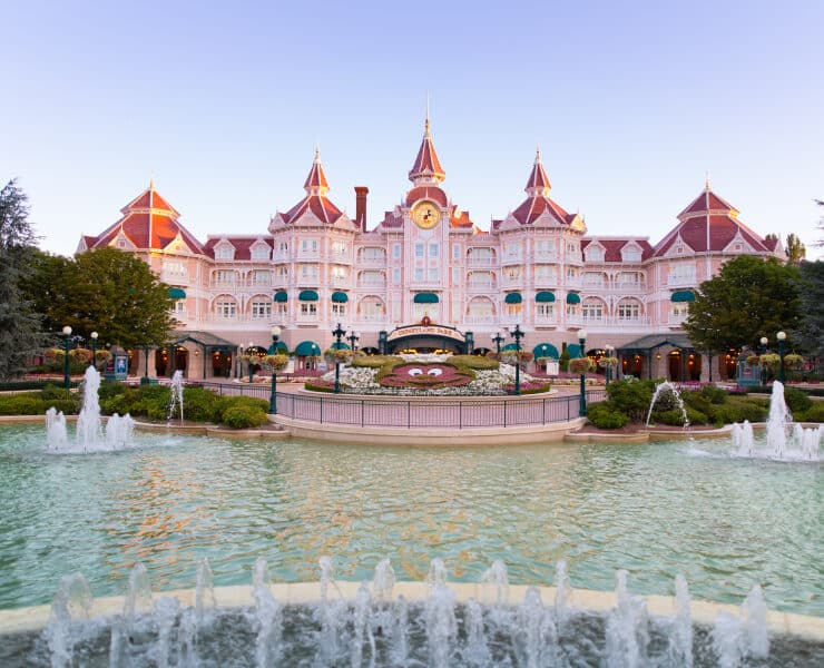 disneyland paris hotel
