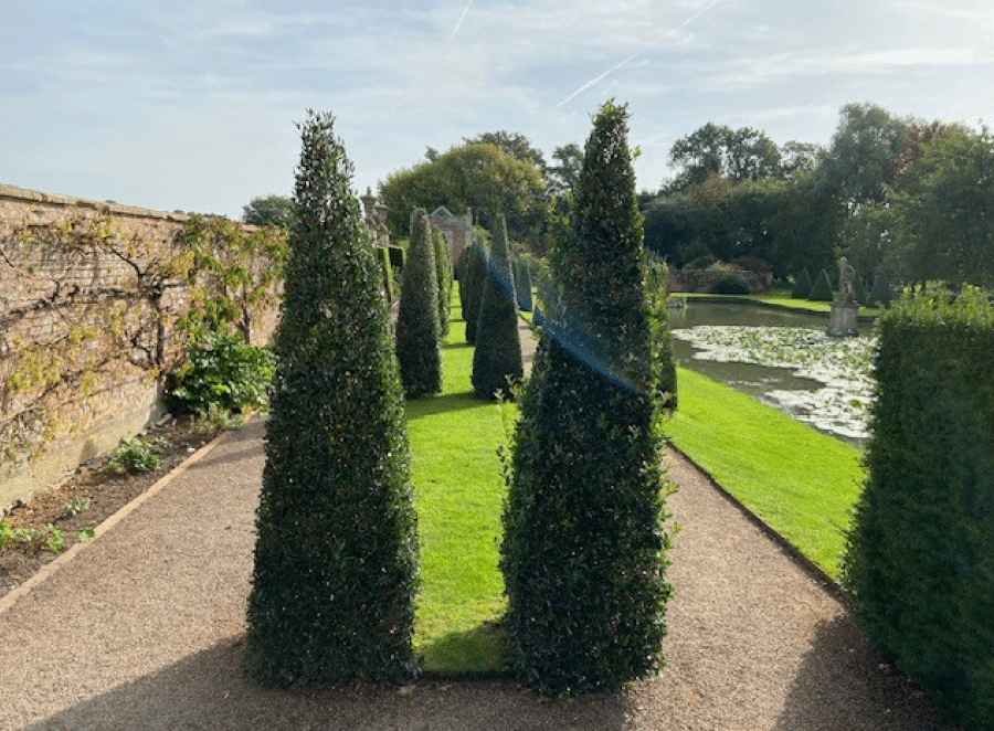 Entrance at westbury court gardens