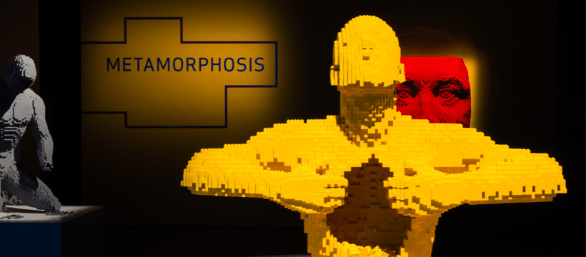 lego human opening chest