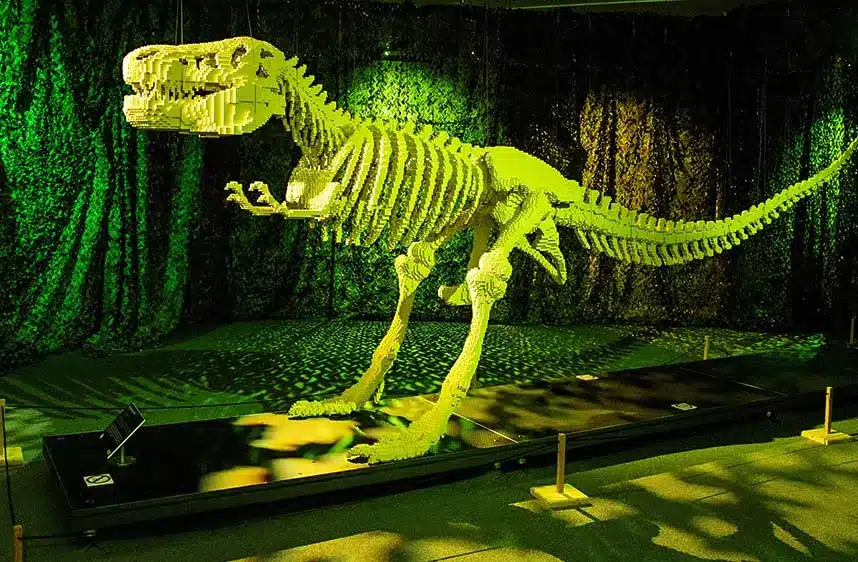 lego t rex