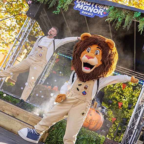 Drayton Manor Blazing Halloween 2026: Dates, prices and activities Drayton Manor Blazing Halloween 2026: Dates, prices and activities